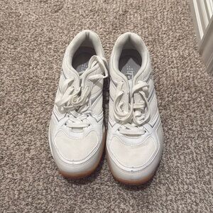 White Volleyball/court shoes